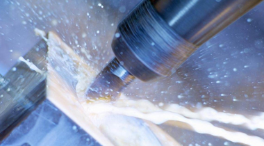 超聲波清洗機(jī)在不同類型清潔解決方案中的作用